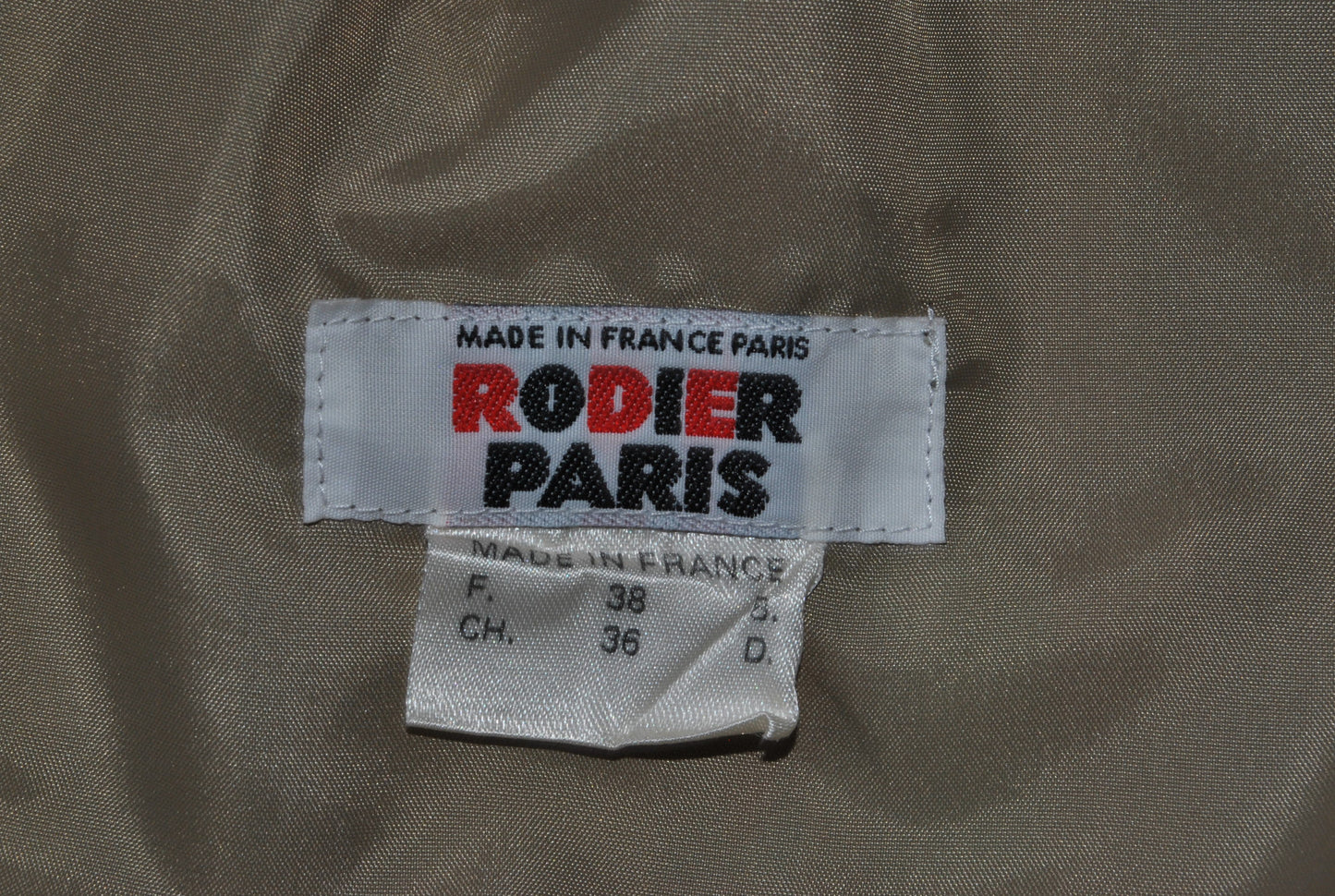 Geometric Set from Rodier Paris
